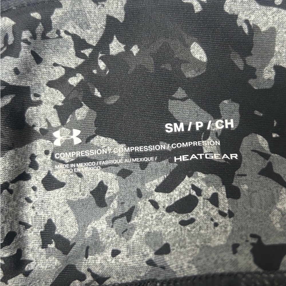 Under Armour women’s S HeatGear Compression Leggings Gray Black Camo(A231)&✨ - Picture 6 of 6